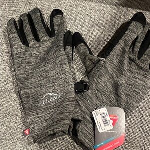 LL Bean Gray Performance Gloves Men’s